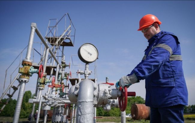 Комерційний продаж державного газу "Укрнафтою" потребує втручання уряду, - експерт