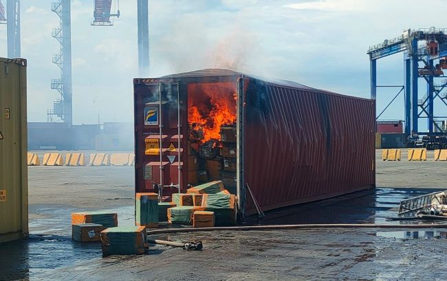Росія цинічно виправдала ракетний удар по порту Одеси