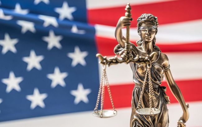 Суд дозволив Трампу скасувати охоронний статус венесуельців, наданий Байденом