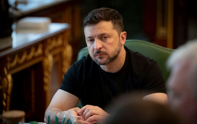 Зеленський оцінив операції СБУ: "Павутина" на 10, по Кримському мосту вдалося не все