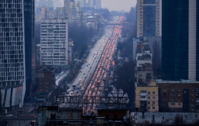 Центр Києва завтра перекриють через іноземні делегації