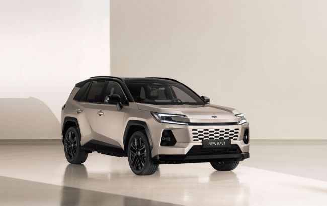 Кросовер Toyota RAV4 позбавили гібридної установки: подробиці про новинку