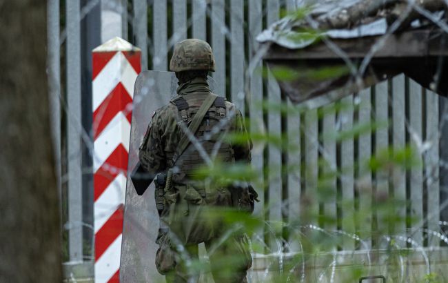 МЗС Польщі закликало співгромадян залишити Білорусь та утриматися від поїздок: причини