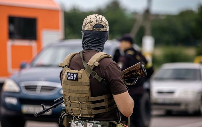 Агентку ФСБ затримали "на гарячому": коригувала атаки по енергооб’єктах Вінниччини