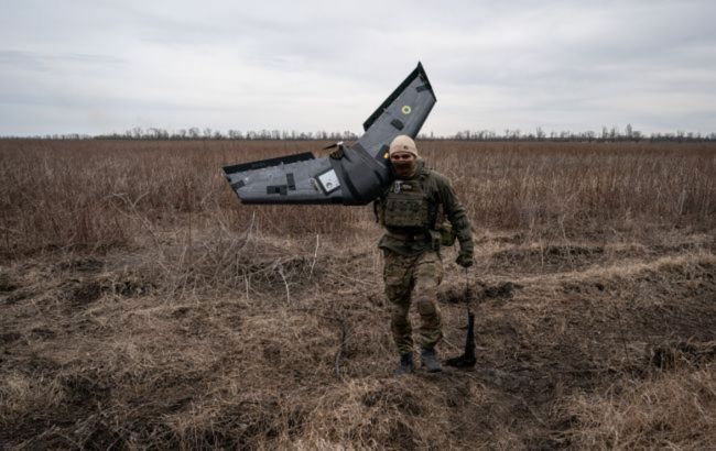 "Птахи Мадяра" атакували підстанцію та хімзавод у Криму: командувач СБС показав відео