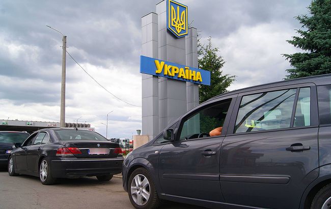 Чи є сьогодні черги на кордоні з Україною: свіжа інформація ДПСУ