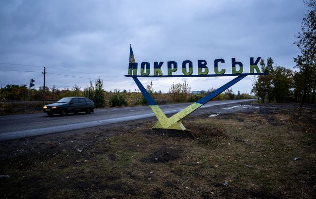 Ноші у "повітрі" та "зайві" ноги. У ЦПД розвіяли фейк росіян про вихід ЗСУ з Покровська