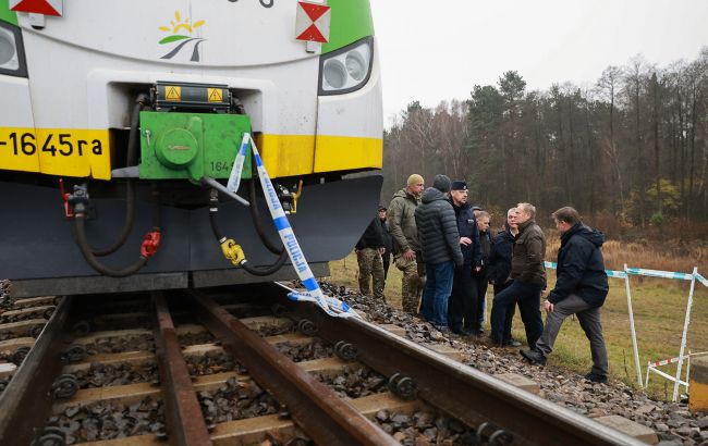 Польща вимагає від Білорусі видати підозрюваних у диверсіях українців
