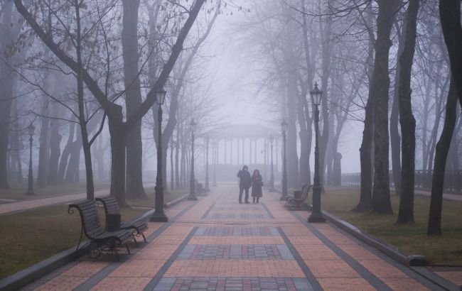 Чи очікувати сьогодні в Україні доі чи сніг: прогноз синоптиків