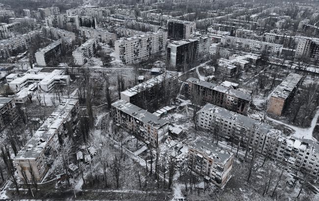 На руїнах війни: Росія готує "воєнні тури" на окупованому Донбасі, - The Times