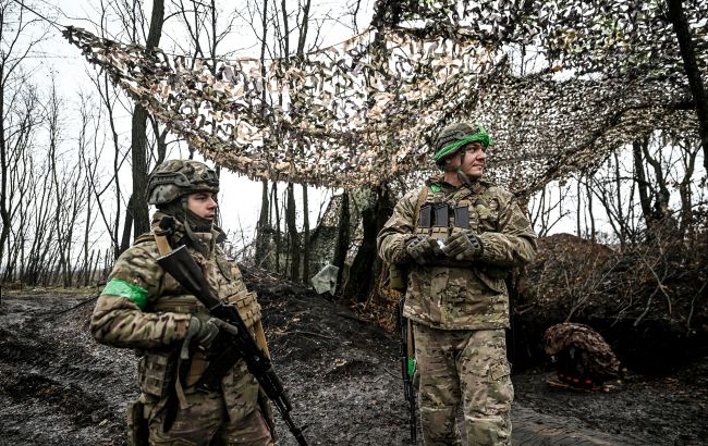 Росіяни активізувалися біля Сіверського Дінця: форсують річку малими групами