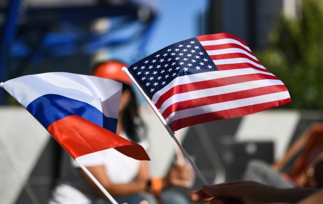 США поступово знімають персональні санкції з громадян РФ