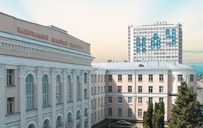 У Києві під час атаки РФ пошкоджено гуртожиток НАУ