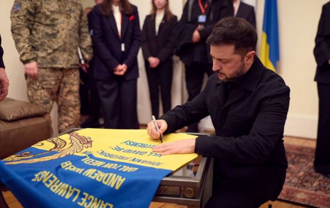 Зустрічі із медиками, рідними військових та бізнесом: деталі візиту Зеленського до Ірландії