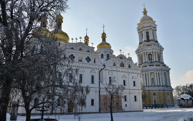 Києво-Печерська лавра знову відкривається, але не повністю: що зміниться для відвідувачів