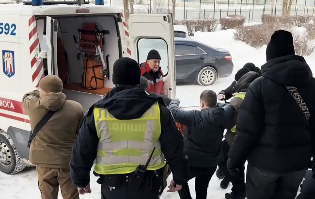 Напад з ножем у школі Києва: слідство перевіряє зв’язки нападника з РФ