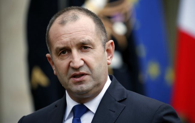Президент Болгарії йде у відставку