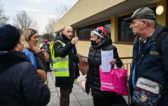 Примусове повернення українців з ЄС: у ЦПД заявили про фейк