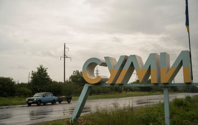 РФ пошкодила залізницю на Сумщині: УЗ змінила рух поїздів і запустила автобуси