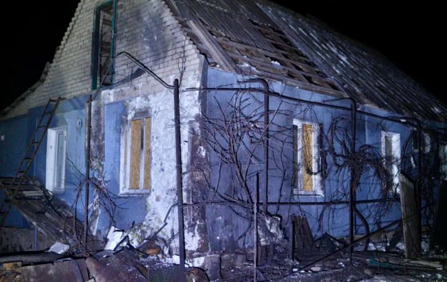 Росія вдарила вночі по Запоріжжю: пошкоджені будинки та господарчі споруди