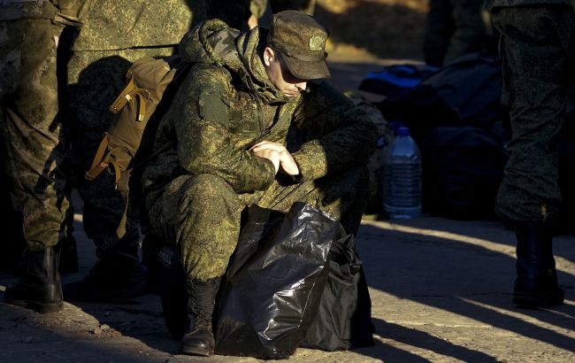 Командири РФ у Криму підробляють документи строковиків і відправляють їх на фронт, - АТЕШ