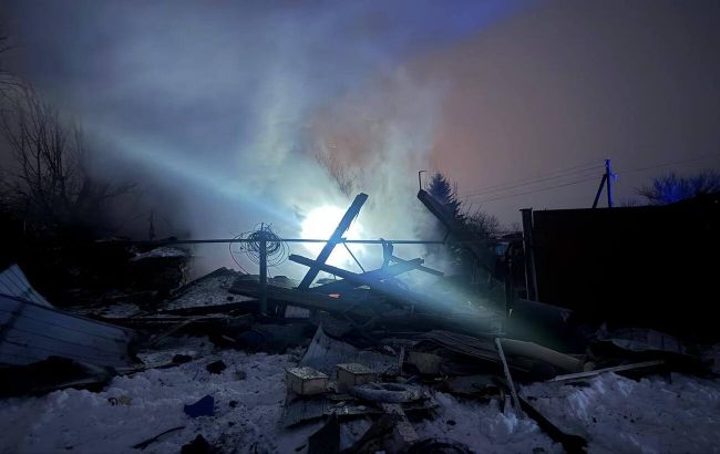 Росіяни атакують Суми та область: є влучання в будинки, люди залишились без тепла