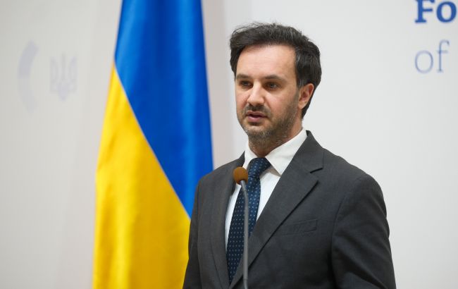 Переговори на паузі? Що Україна та РФ кажуть про наступну тристоронню зустріч