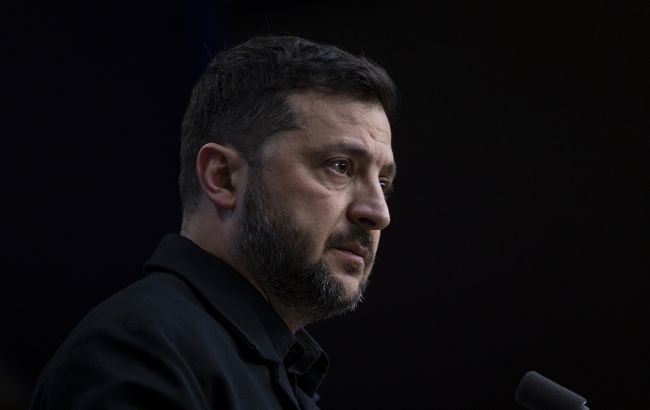 "Ми не вороги": Зеленський відповів Венсу на заяви щодо скорочення допомоги США