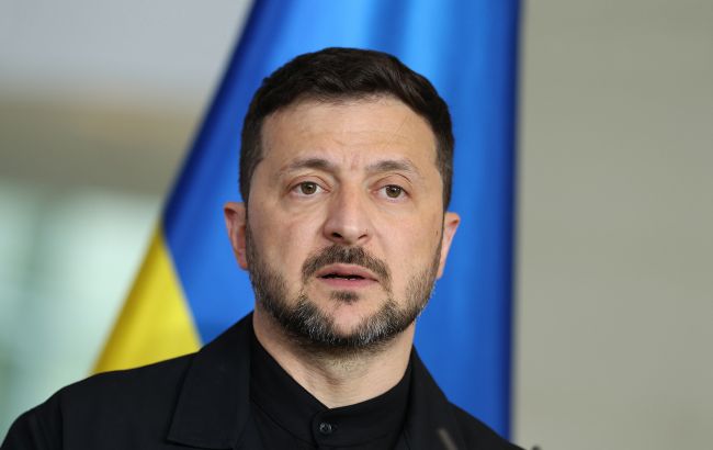 Зеленський та Сибіга готують кадрові зміни в МЗС та посольствах