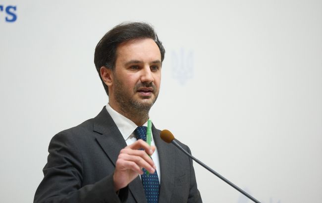 "Обмовка за Фрейдом": МЗС упіймало помічника Путіна на брехні щодо миру з Україною