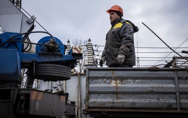 ДТЕК відправляє енергетиків на Близький Схід: навіщо це потрібно