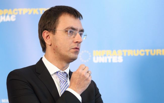 Екс-міністр Омелян відреагував на підозру в ухиленні від служби