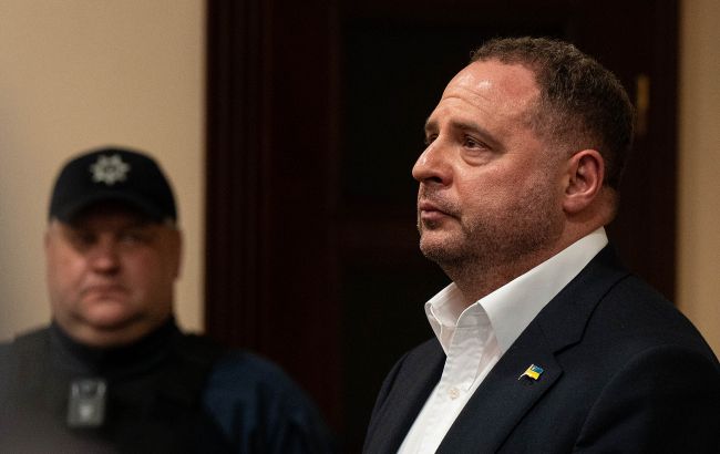 Єрмак розповів, чи є у нього гроші на можливу заставу