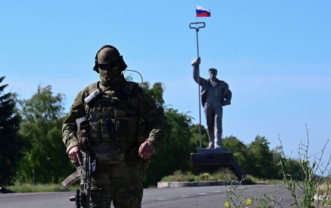 Окупанти на Донбасі хочуть "підняти економіку" туризмом, знущаючись над місцевими