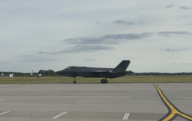 Перші винищувачі F-35 прибули до Польщі після шести років очікування