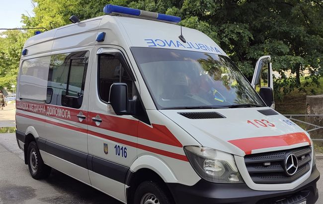 РФ атакувала балістикою Мерефу на Харківщині, є загиблі та багато постраждалих