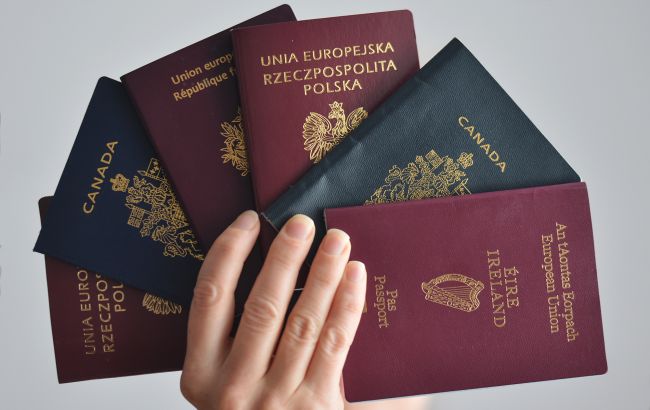 Сотні тисяч претендентів на грін-карту мусять виїхати з США через нові правила Трампа