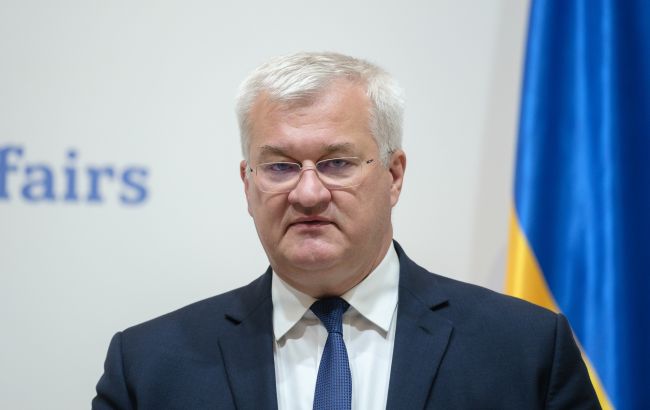 Україна та Угорщина розпочали експертні консультації, - Сибіга