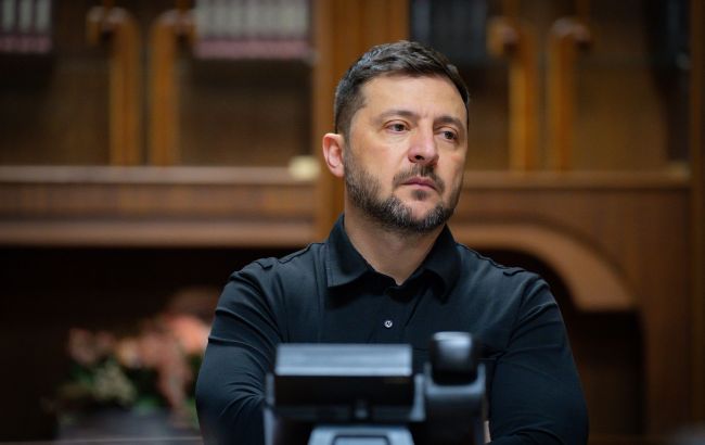 Зеленський зустрівся із представниками фракції монобільшості у Раді: про що говорили