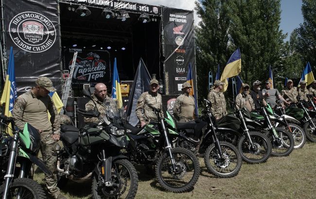 "Наступний мотопробіг до Криму!": штурмовики "Скелі" створили власний мотоклуб
