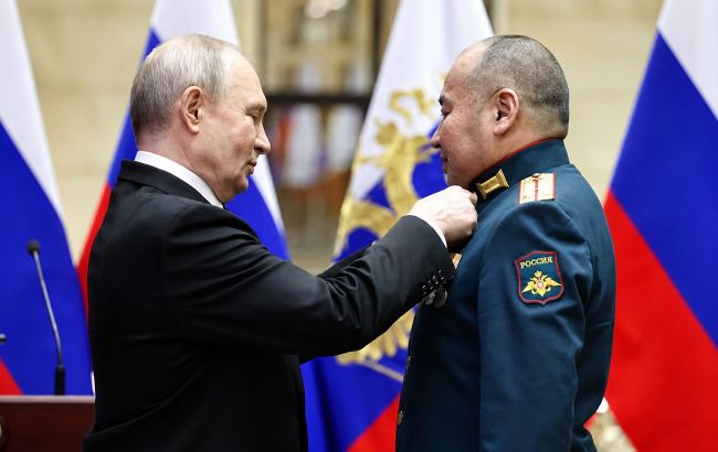 Дрони "мінуснули" окупанта, який звітував Путіну про "взяття" Сіверська (відео)