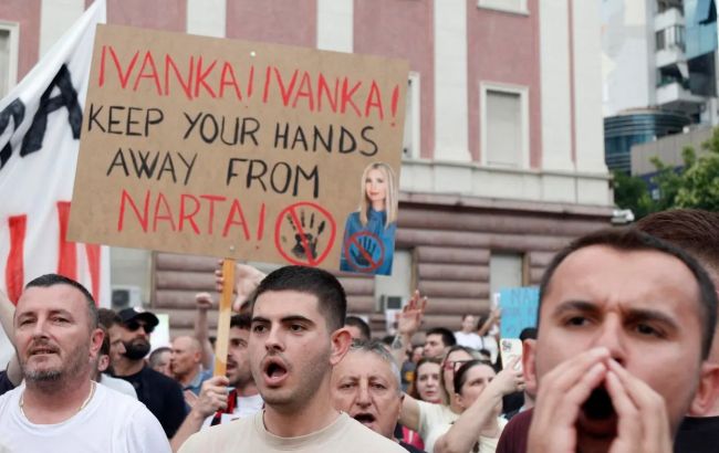 Албанці повстали проти зятя Трампа через курорт на райському острові