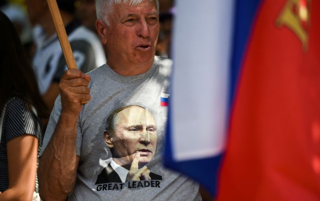 Росіяни дедалі більше економлять на їжі та одязі через війну, - розвідка
