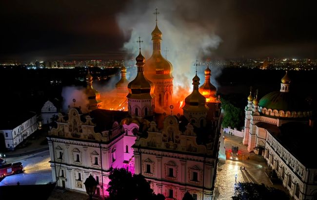 Лавра у вогні. Як виглядає Успенський собор після прильоту