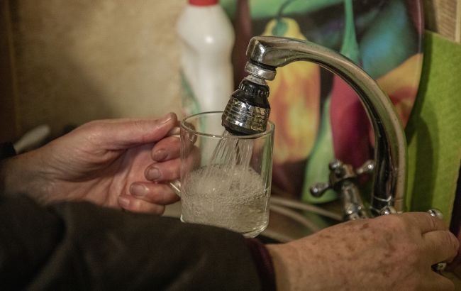 Тарифи на воду піднімуть, якщо центральна влада не компенсує борги, - АМУ