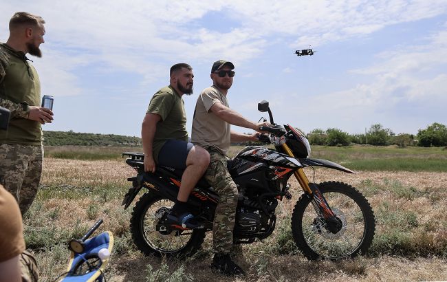 ЗСУ отримають рекордну партію мотоциклів: деталі угоди