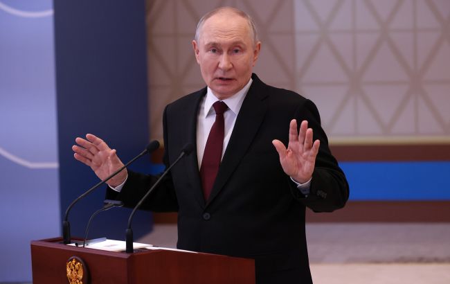 Путін планує ще три роки війни та шукає кошти